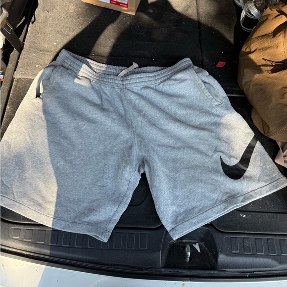 Nike Men's Athletic Shorts in Gray with Black Swoosh - Picture 1 of 6